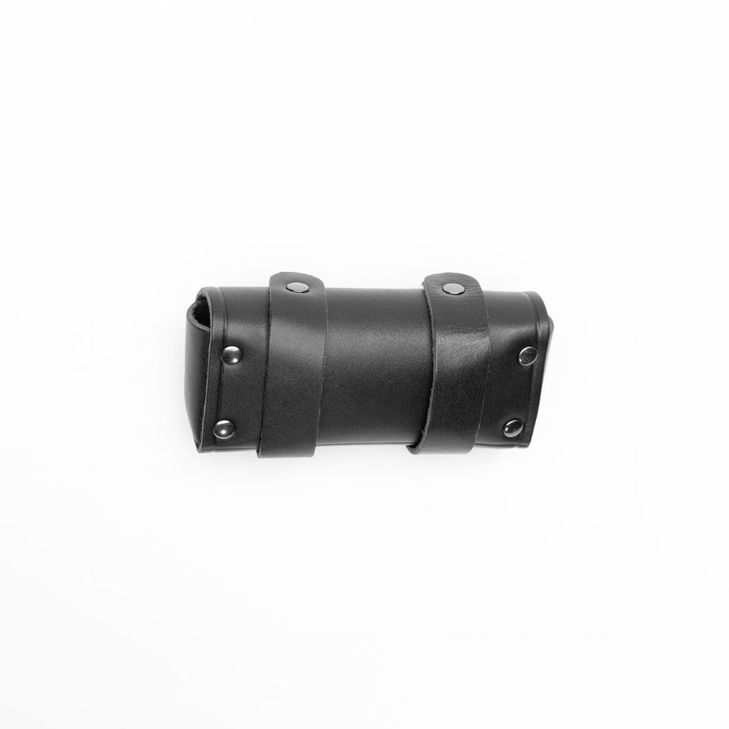 Toler UNION black leather sheath, back with belt loops
